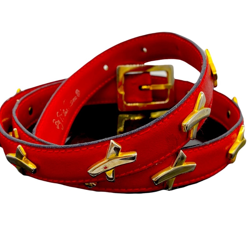 Vintage Paloma Picasso red leather belt in size medium. Made in Italy